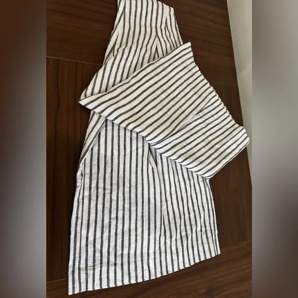 Etcetera Black and White Striped wide legged pants 100% linen size 4